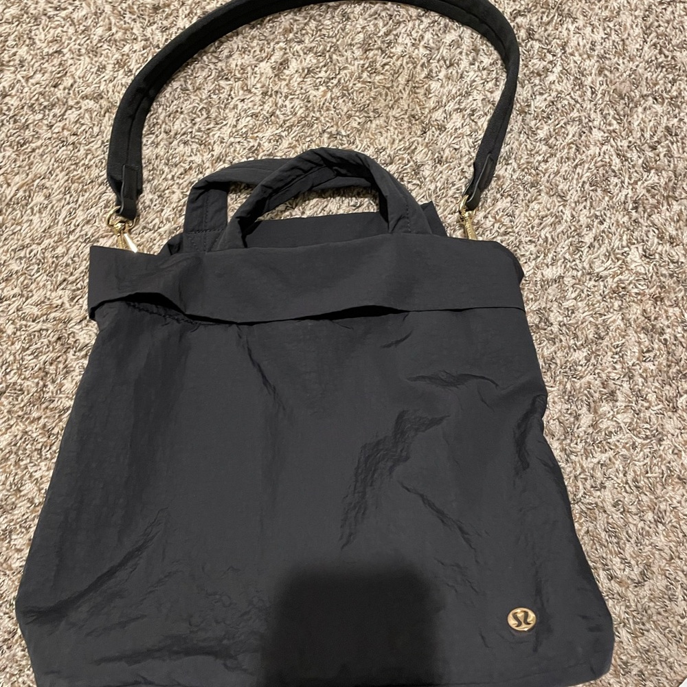 Lululemon on my level 2.0 19L large